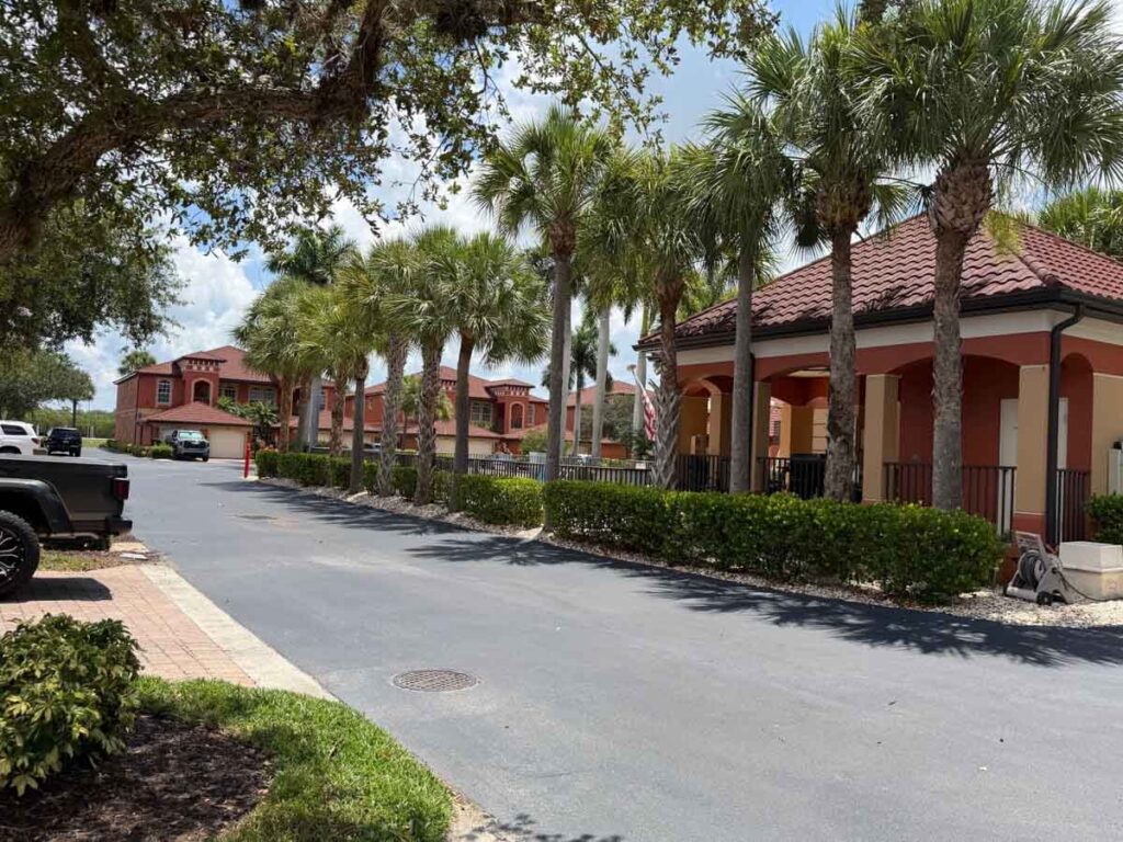 mondovi-bay-condos