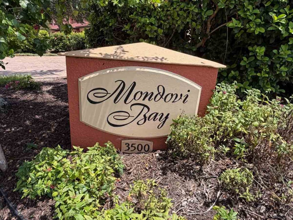 mondovi-bay-condos-27
